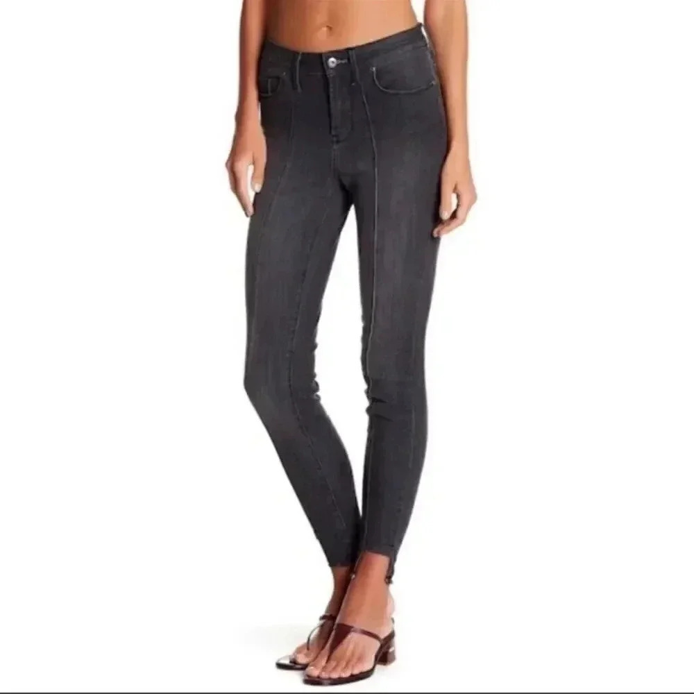 NWT Melrose and Market Frayed Step Hem Jeans 22W Charcoal Gray Black Front Seam - Picture 1 of 9